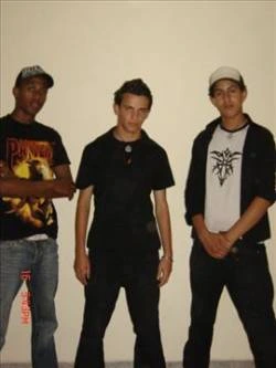Violent Fire — photo du groupe.